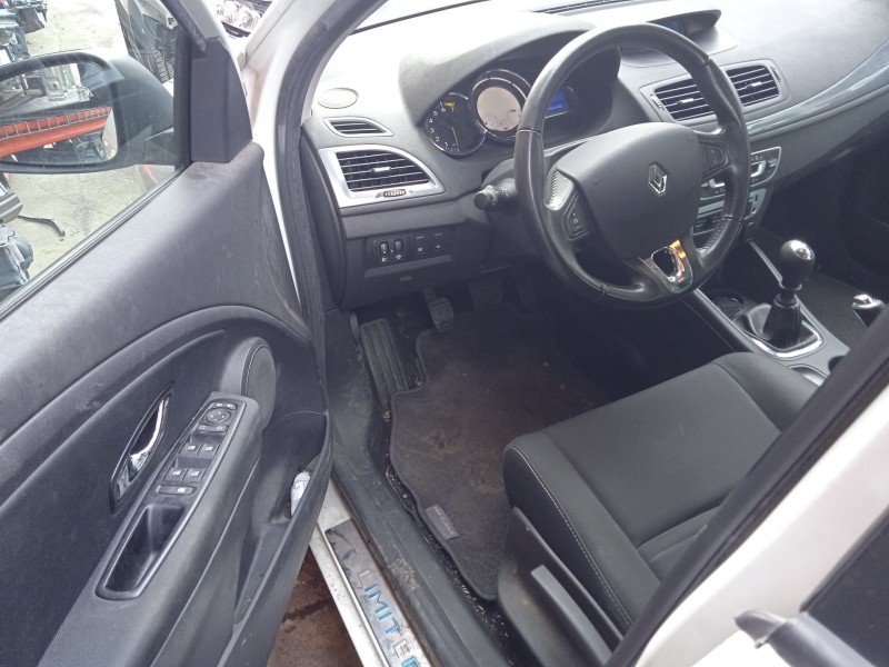 renault megane iii hatchback (bz0/1_, b3_) del año 2015