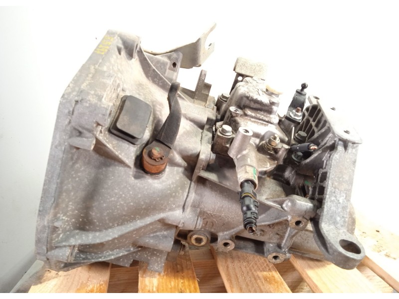 Recambio de caja cambios para fiat 500l (351_, 352_) 1.4 (199lyb1b) referencia OEM IAM 55273136  