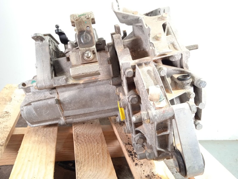 Recambio de caja cambios para fiat 500l (351_, 352_) 1.4 (199lyb1b) referencia OEM IAM 55273136  