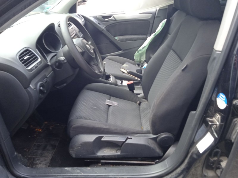 volkswagen golf vi (5k1) del año 2008