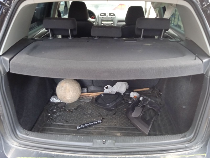 volkswagen golf vi (5k1) del año 2008