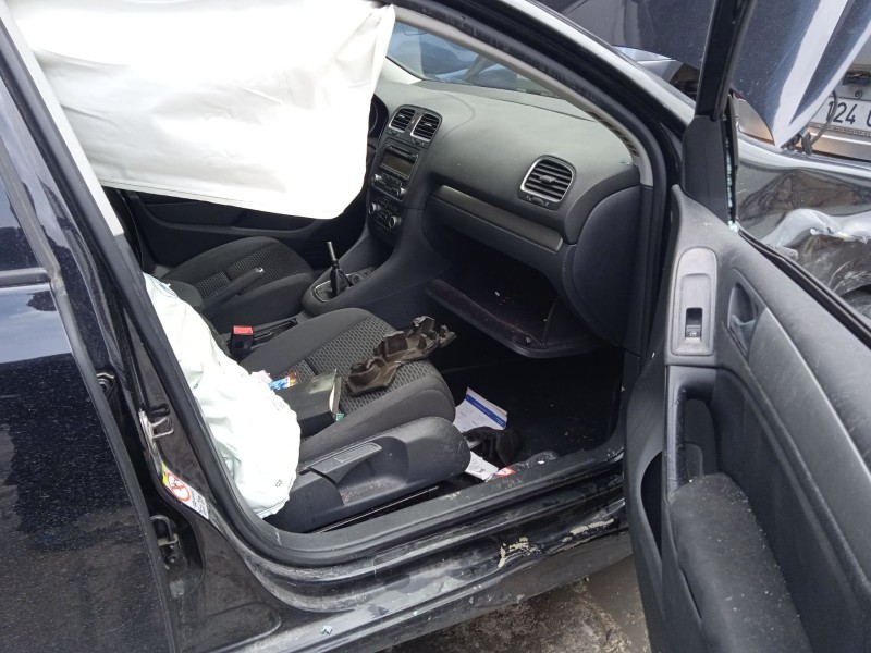 volkswagen golf vi (5k1) del año 2008