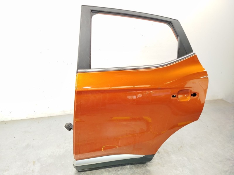 Recambio de puerta trasera izquierda para mg mg zs suv 1.5 vti referencia OEM IAM 10322167  