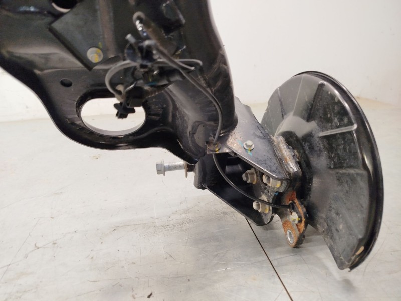 Recambio de puente trasero para mg mg zs suv 1.5 vti referencia OEM IAM 10238433  