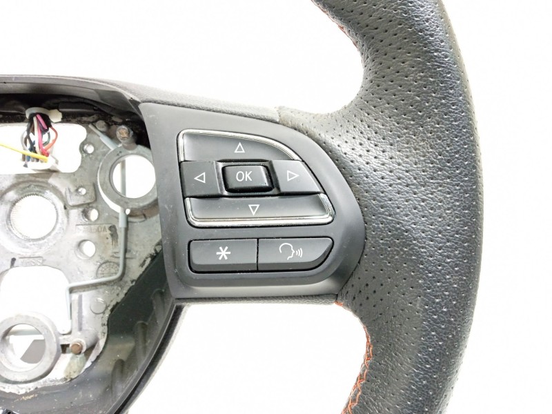 Recambio de volante para mg mg zs suv 1.5 vti referencia OEM IAM 10822555 10822555PHD5 