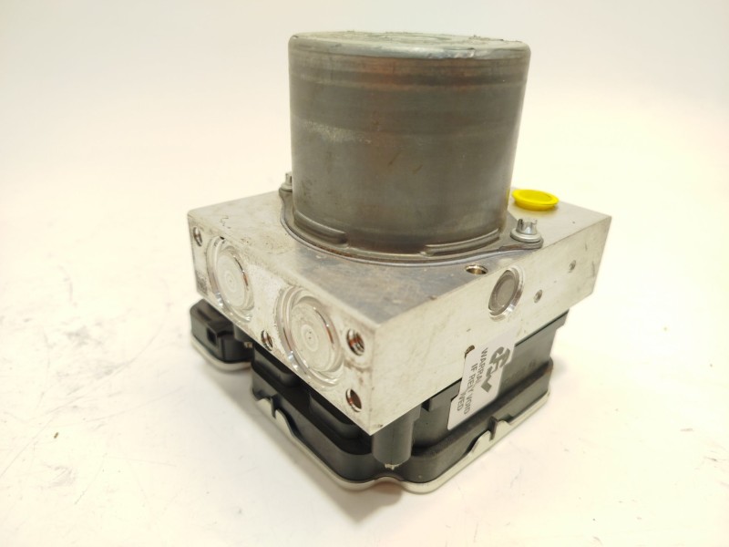 Recambio de abs para toyota yaris cross (mxp_) 1.5 hybrid (mxpj10) referencia OEM IAM 445400D860 0265957151 970400