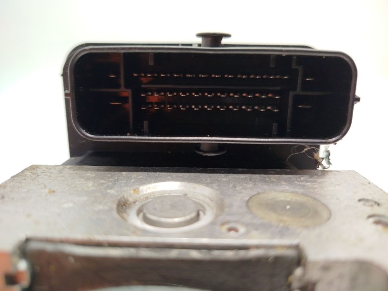 Recambio de abs para peugeot 208 style referencia OEM IAM 9804162080 10091511773 10022002314