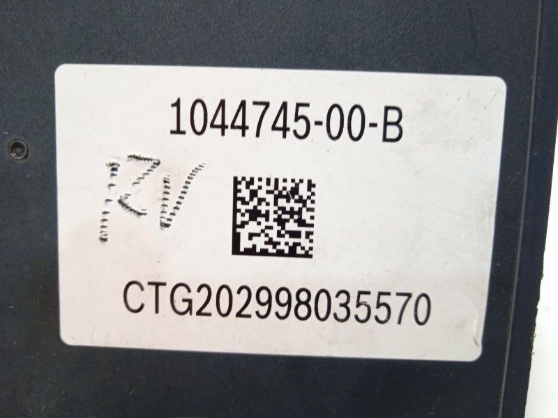 Recambio de abs para tesla model 3 (5yj3) ev performance awd referencia OEM IAM 104474500B 0265956665 269967