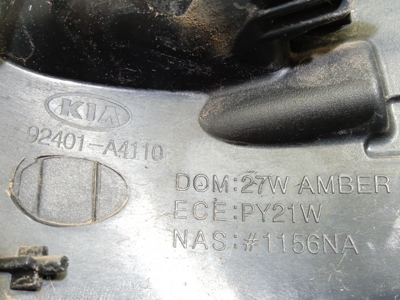 Recambio de piloto trasero izquierdo para kia carens iv 1.7 crdi referencia OEM IAM 92401A4110  