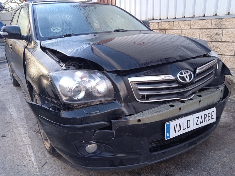 toyota avensis sedán (_t25_) del año 2008