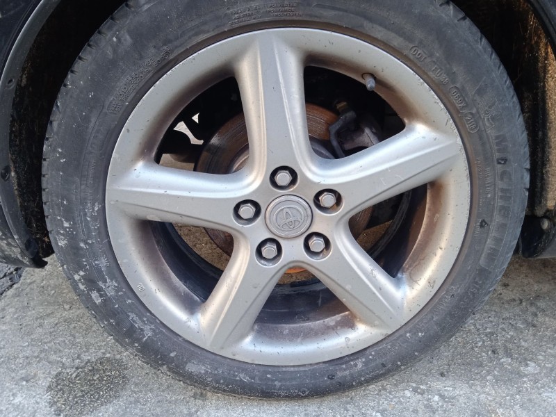 toyota avensis sedán (_t25_) del año 2008