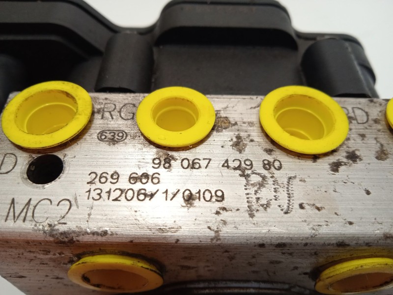 Recambio de abs para citroën c4 picasso intensive referencia OEM IAM 9806742980 2265106481 269606