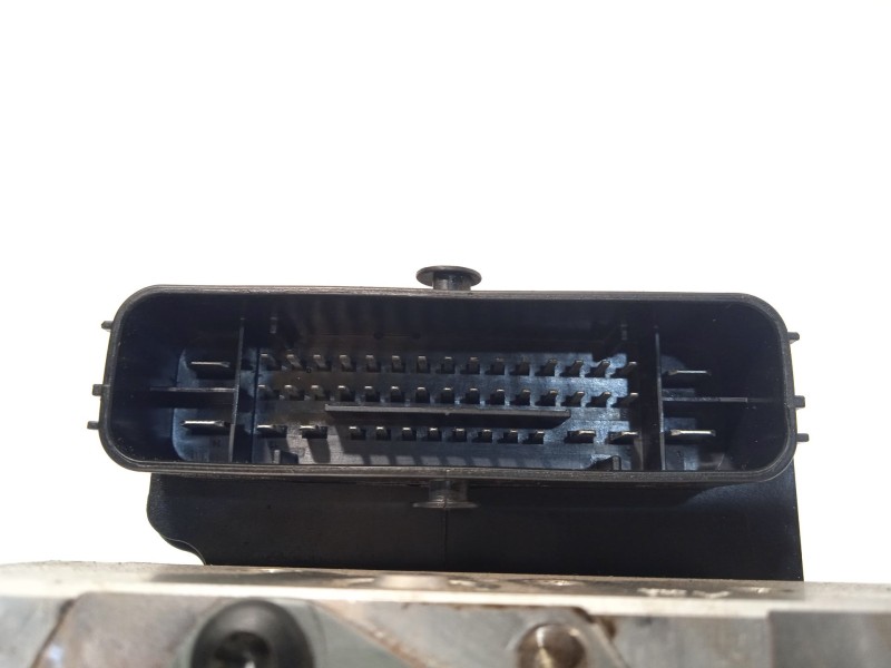 Recambio de abs para kia ceed gt referencia OEM IAM 58910J7AB0 6158941600 J758924900
