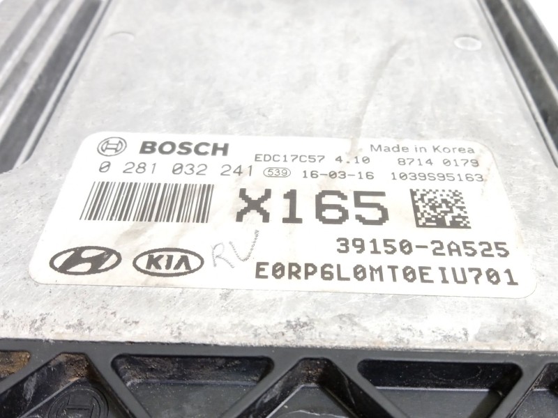 Recambio de centralita motor uce para kia carens iv 1.7 crdi referencia OEM IAM 391502A525  0281032241