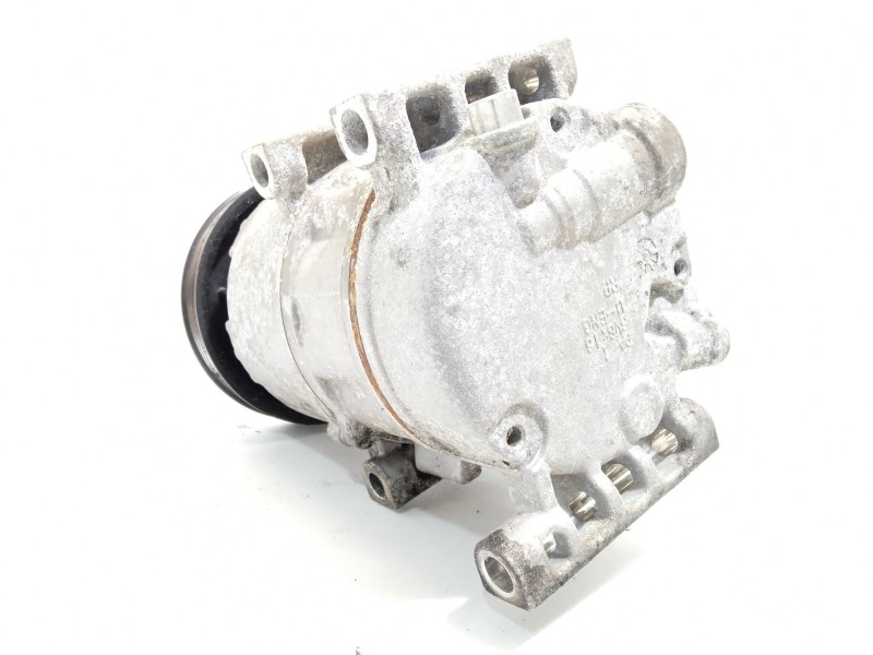 Recambio de compresor aire acondicionado para kia carens iv 1.7 crdi referencia OEM IAM 97701A4500  F500PNBCA12