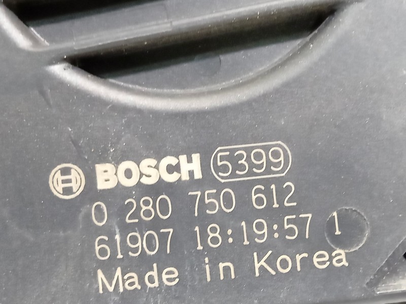 Recambio de caja mariposa para kia carens iv 1.7 crdi referencia OEM IAM 351002A600  0280750612