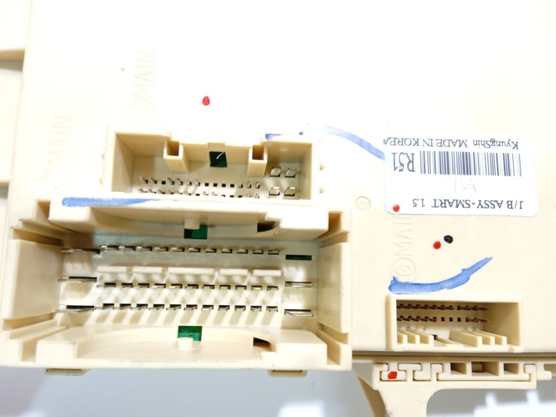 Recambio de caja reles / fusibles para kia carens iv 1.7 crdi referencia OEM IAM 91950A4510 91950A4510RP 