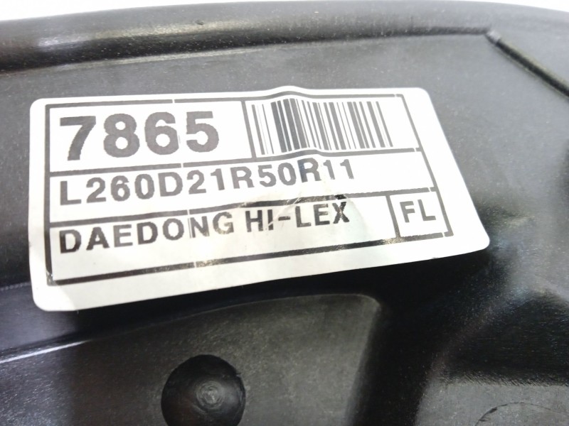 Recambio de elevalunas delantero izquierdo para kia carens iv 1.7 crdi referencia OEM IAM 82470A4260  