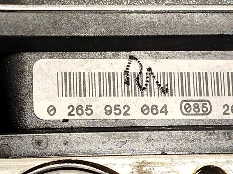 Recambio de abs para audi a4 ber. (b8) básico referencia OEM IAM 8K0614517GF 0265952064 0265239354