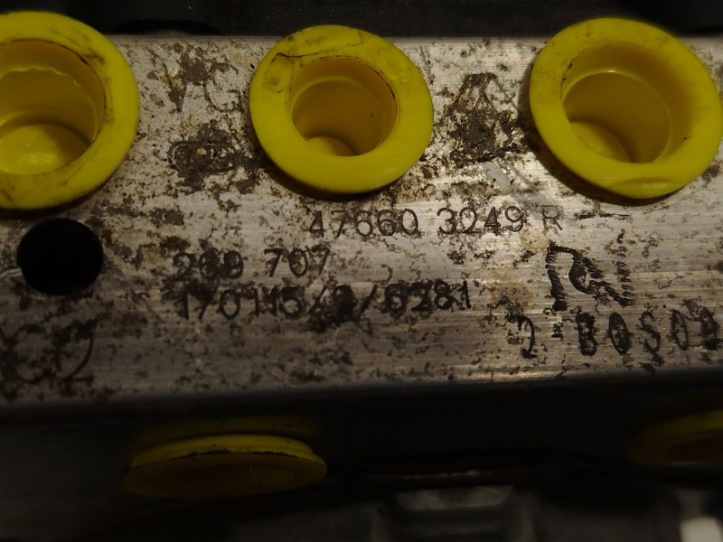 Recambio de abs para dacia sandero stepway referencia OEM IAM 476603249R 2265106455 269707