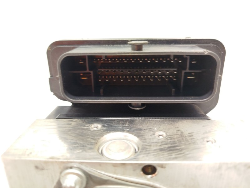 Recambio de abs para seat ibiza (kj1) style referencia OEM IAM 2Q0614517AP 0265956685 269902