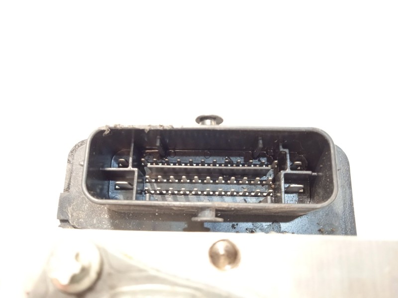 Recambio de abs para renault kadjar zen referencia OEM IAM 476608240R 0265956527 269829