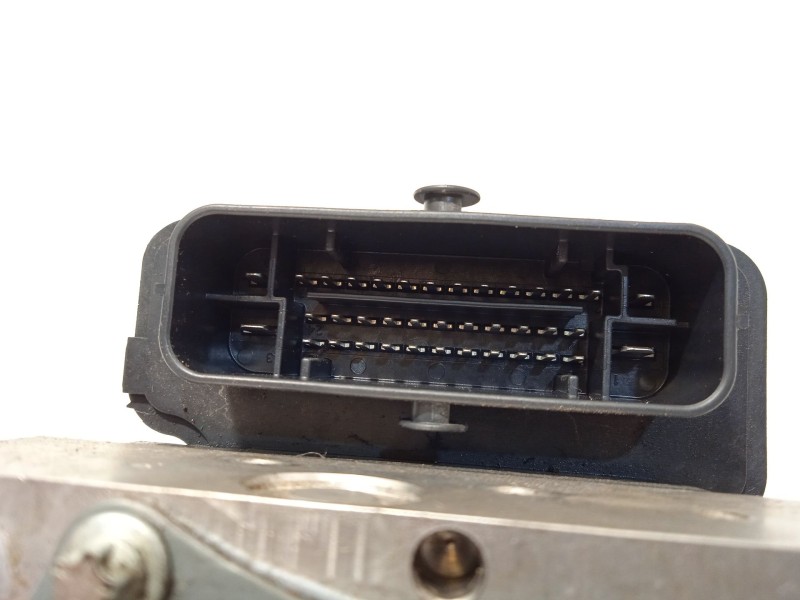 Recambio de abs para renault clio iv limited referencia OEM IAM 476601203R 2265106516 269722