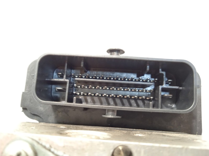 Recambio de abs para renault clio iv business referencia OEM IAM 476605492R 0265956285 269633