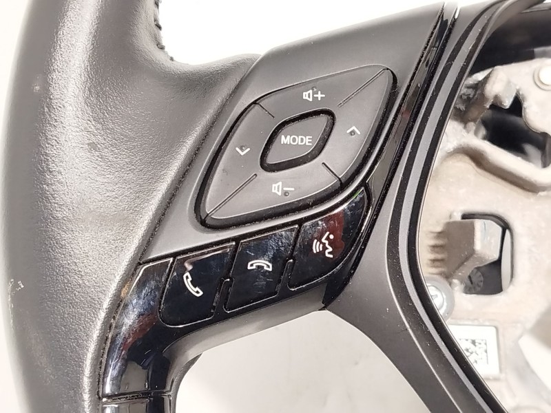 Recambio de volante para toyota c-hr (_x1_) 2.0 hybrid (maxh10) referencia OEM IAM 45100F4110C0  84250F4090C0