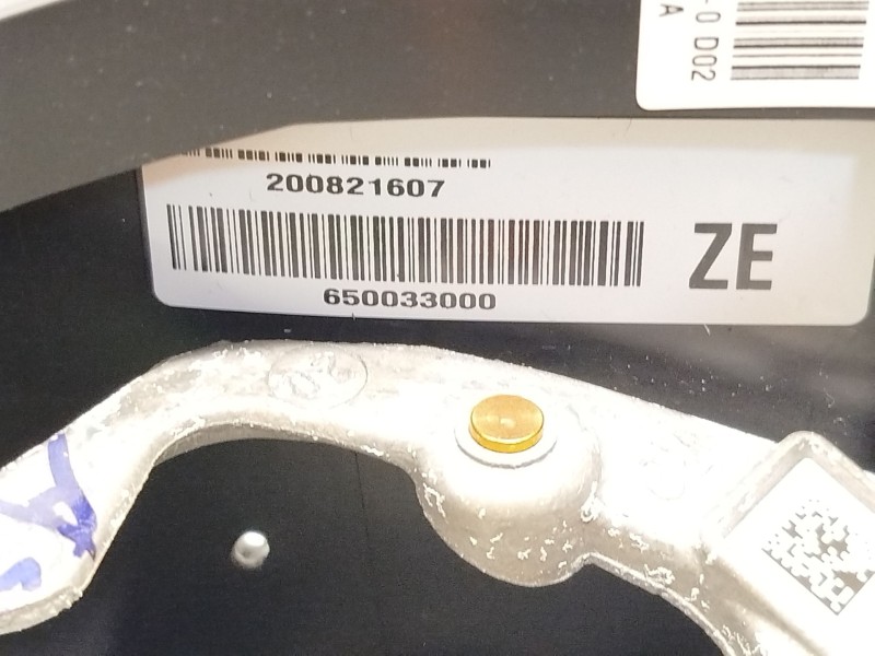 Recambio de volante para toyota c-hr (_x1_) 2.0 hybrid (maxh10) referencia OEM IAM 45100F4110C0  84250F4090C0