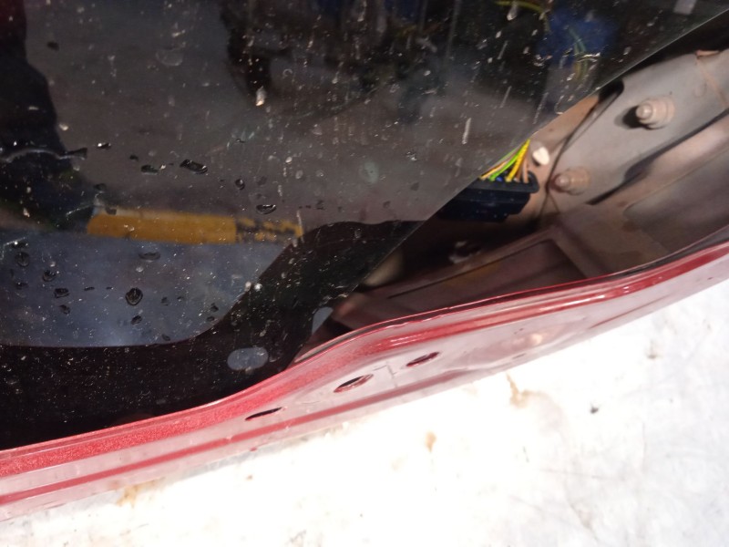 Recambio de puerta trasera izquierda para volvo xc40 (536) t3 referencia OEM IAM 32133739  