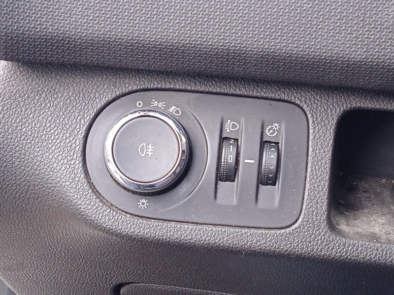 opel meriva b monospace (s10) del año 2014