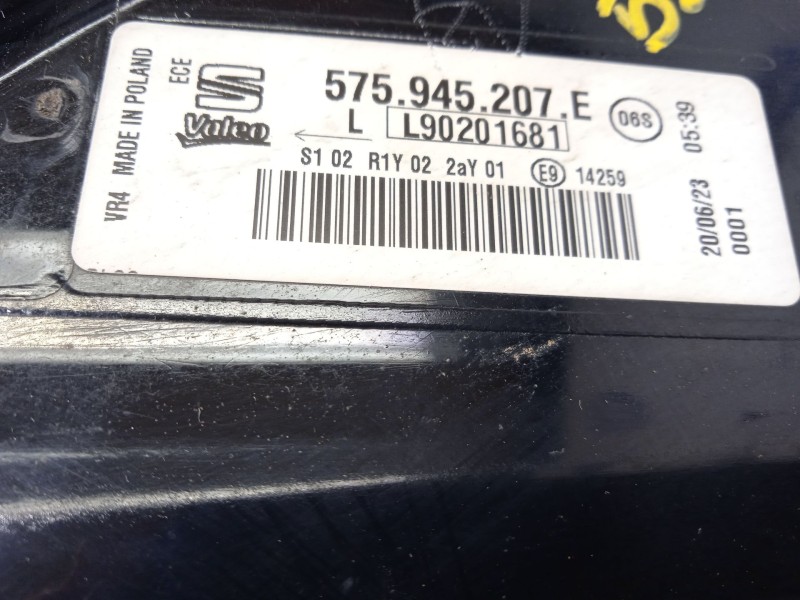 Recambio de piloto trasero izquierdo para seat ateca (kh7, khp) 1.5 tsi referencia OEM IAM 575945207E  L90201681