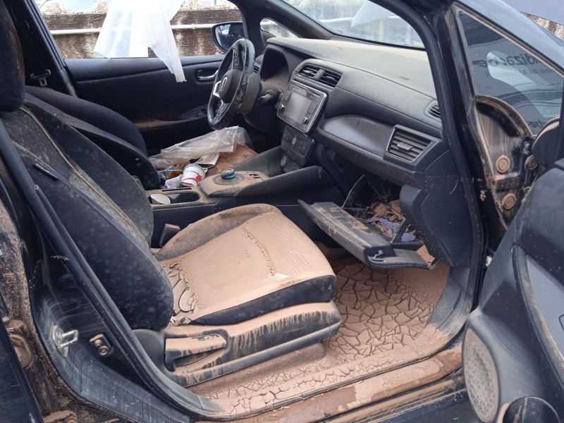 nissan leaf (ze1) del año 2020