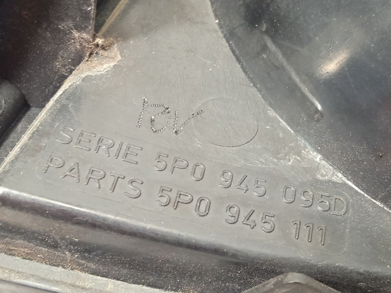 Recambio de piloto trasero izquierdo para seat altea (5p1) 1.9 tdi referencia OEM IAM 5P0945095D 5P0945111 5P0945095C2U6