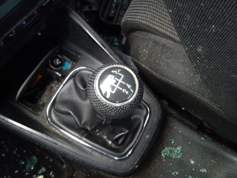 volkswagen golf iv variant (1j5) del año 2003