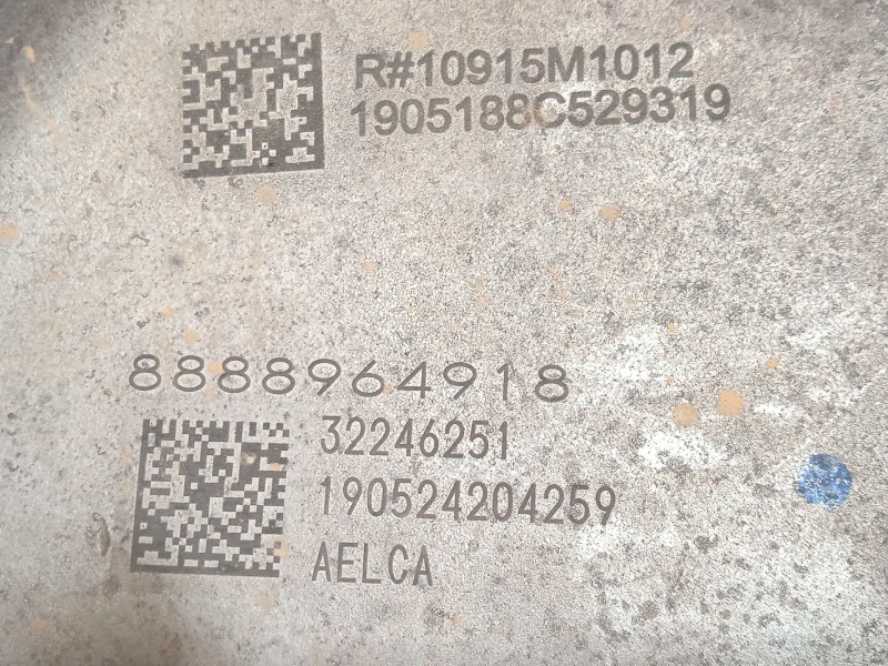 Recambio de mangueta trasera derecha para volvo xc40 (536) t3 referencia OEM IAM 32246251 32221262 