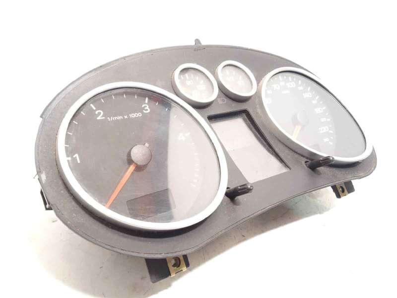 CUADRO INSTRUMENTOS 8Z0920900F 110080020