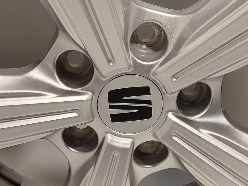 Recambio de llanta para seat ateca (kh7, khp) 1.5 tsi referencia OEM IAM 575601025AC 575601025AC8Z8 