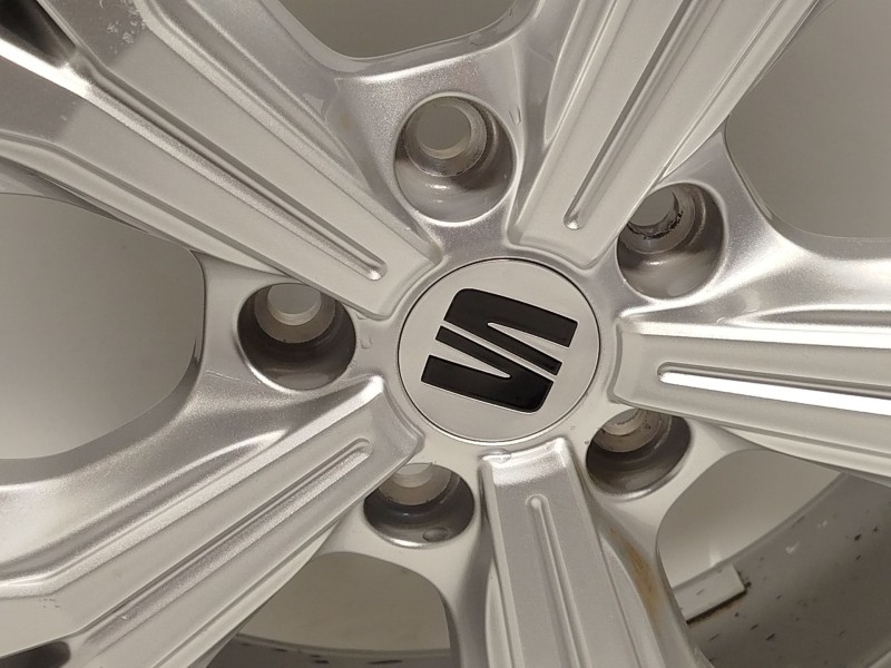 Recambio de llanta para seat ateca (kh7, khp) 1.5 tsi referencia OEM IAM 575601025AC 575601025AC8Z8 