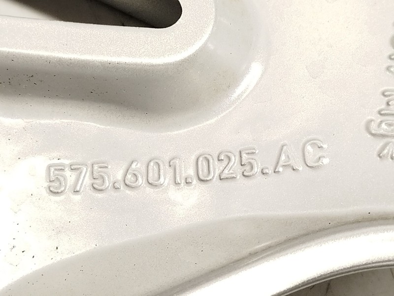 Recambio de llanta para seat ateca (kh7, khp) 1.5 tsi referencia OEM IAM 575601025AC 575601025AC8Z8 