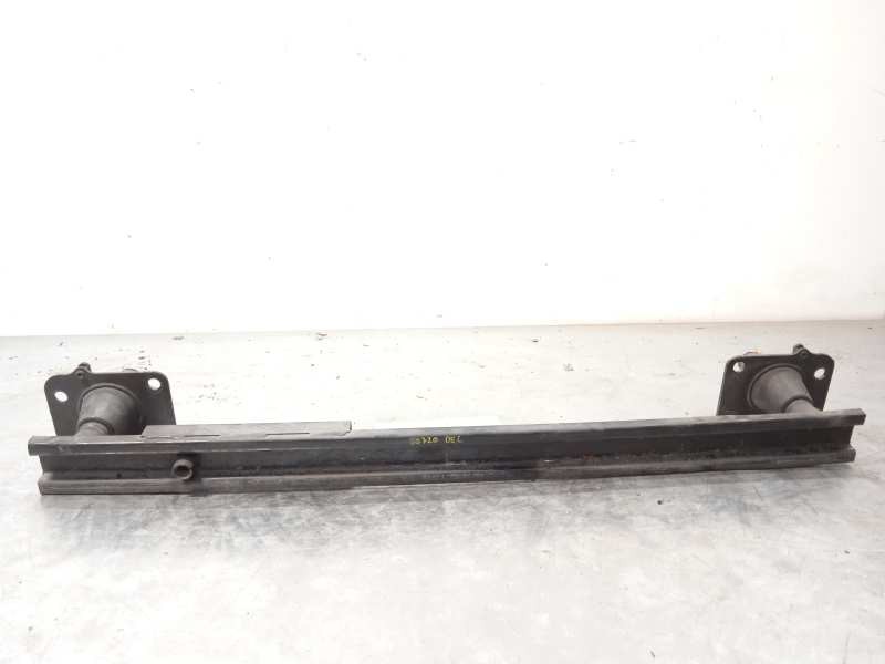 REFUERZO PARAGOLPES DELANTERO 7104JZ 7104LE