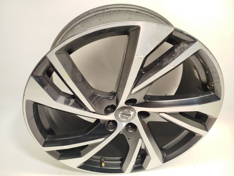 Recambio de llanta para volvo xc40 (536) t3 referencia OEM IAM 31471558  