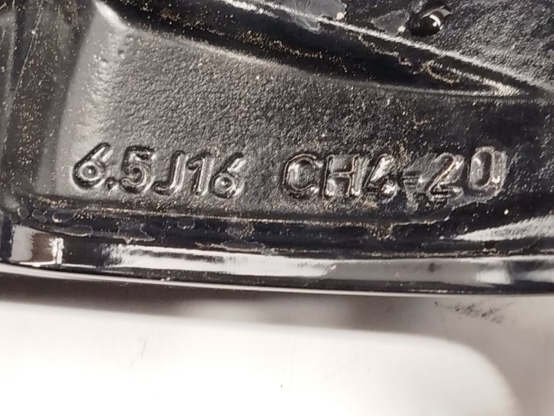 Recambio de llanta para citroën c3 / c3 origin iii (sx) 1.2 puretech 82 referencia OEM IAM 9813075077 98130750XY 