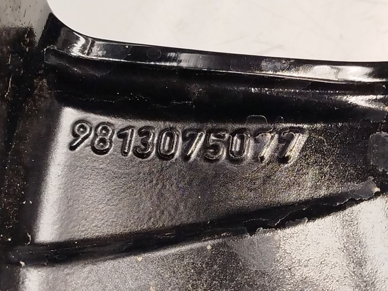 Recambio de llanta para citroën c3 / c3 origin iii (sx) 1.2 puretech 82 referencia OEM IAM 9813075077 98130750XY 