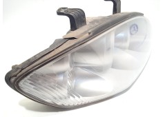 Recambio de faro derecho para ssangyong rodius i 2.7 xdi referencia OEM IAM 8310221305   2