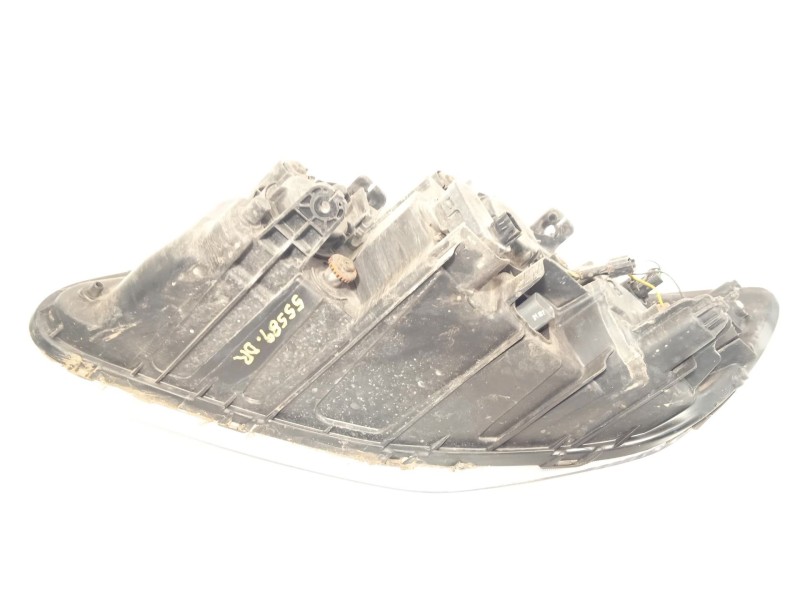 Recambio de faro derecho para ssangyong rodius i 2.7 xdi referencia OEM IAM 8310221305  