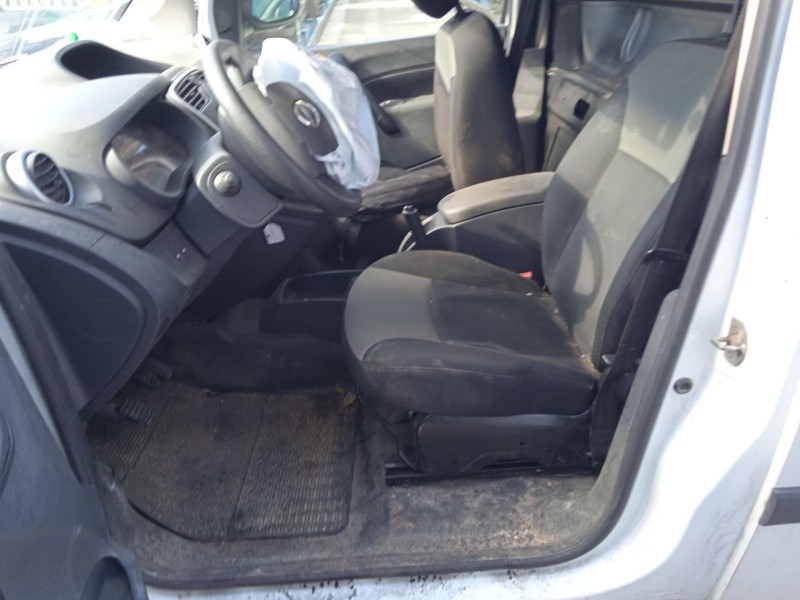 nissan nv250 furgoneta (x61) del año 2019