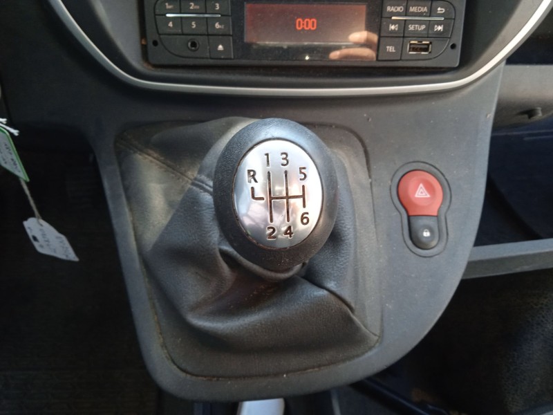 nissan nv250 furgoneta (x61) del año 2019