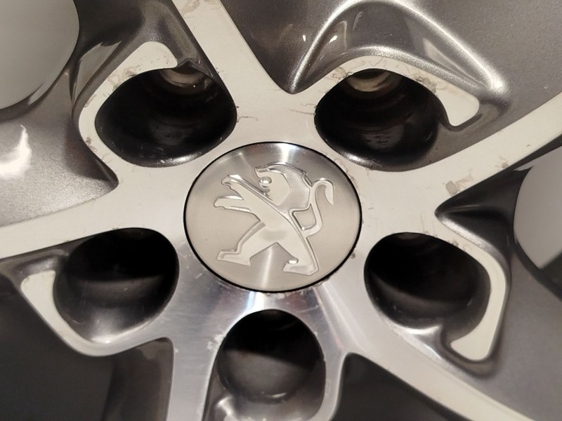 Recambio de llanta para peugeot 508 sw i (8e_) 2.0 bluehdi 180 referencia OEM IAM 9671401580  